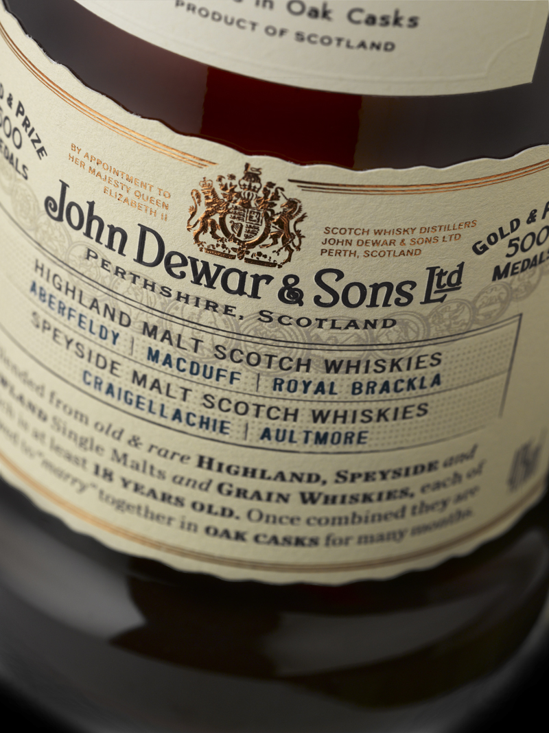 酒包裝設(shè)計(jì)獲獎(jiǎng)非常多(圖8)