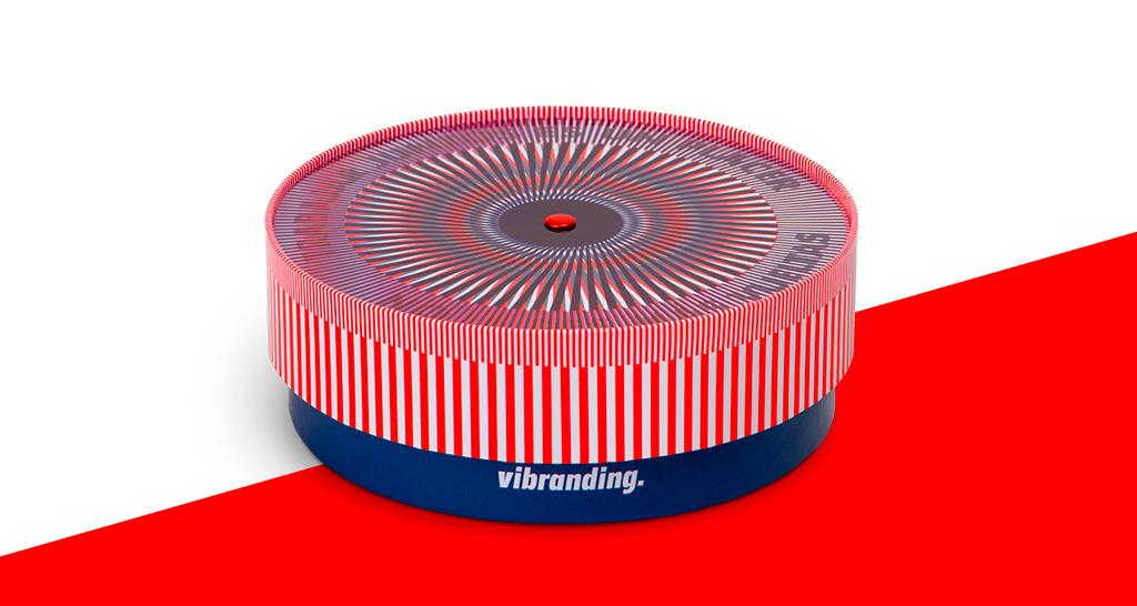 糖果的包裝設(shè)計(圖1) 糖果的包裝設(shè)計(圖1)