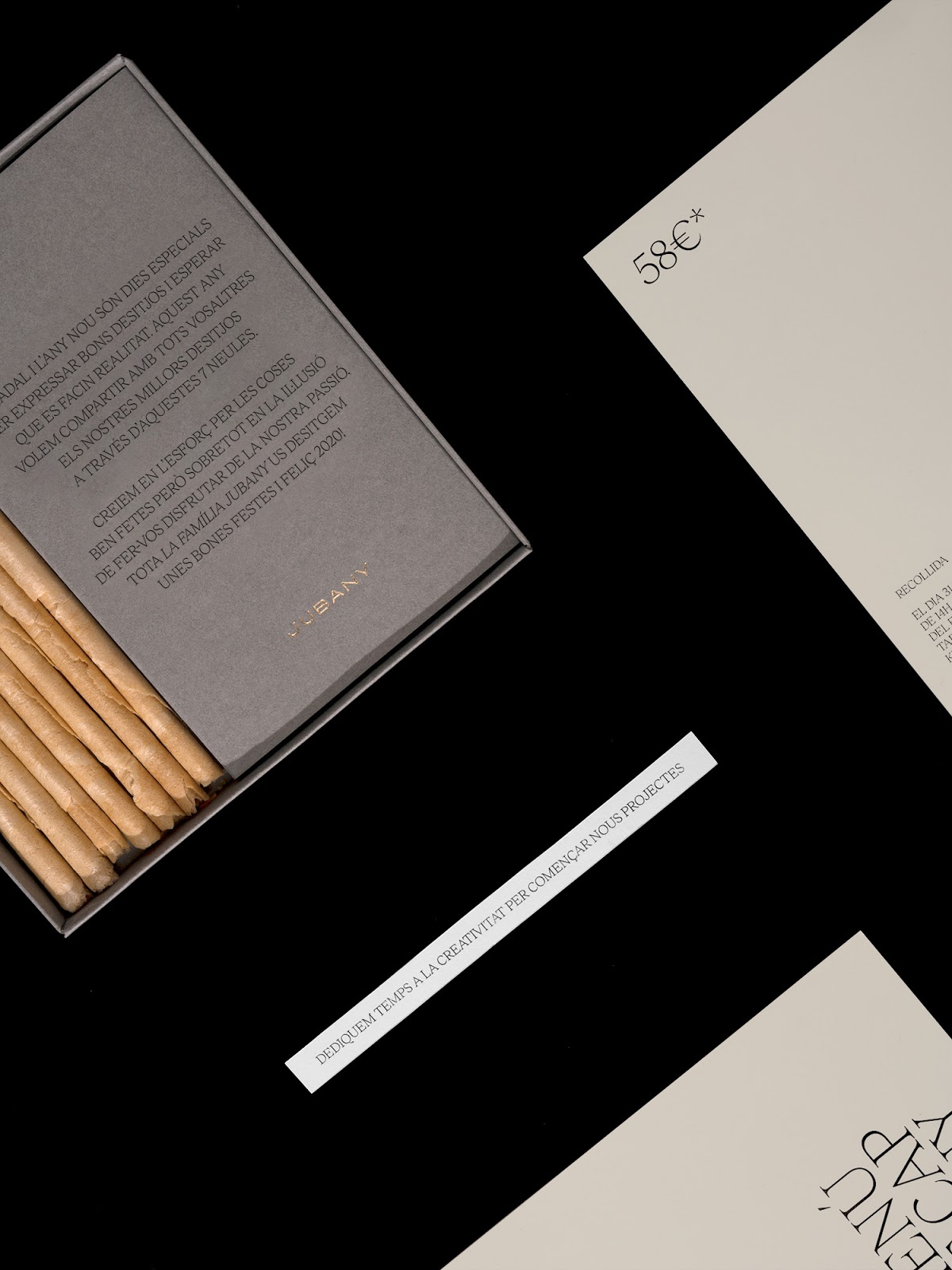 北京蛋卷伴手禮盒包裝設(shè)計欣賞(圖3) 北京蛋卷伴手禮盒包裝設(shè)計欣賞(圖3)