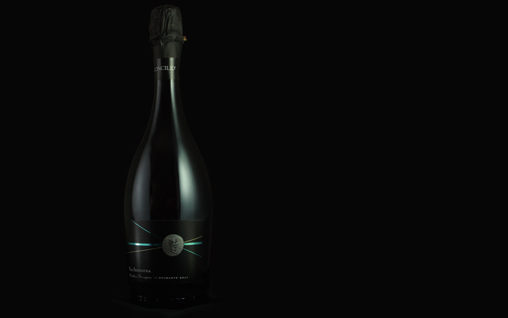 泉州紅酒包裝設計(圖1) 泉州紅酒包裝設計(圖1)