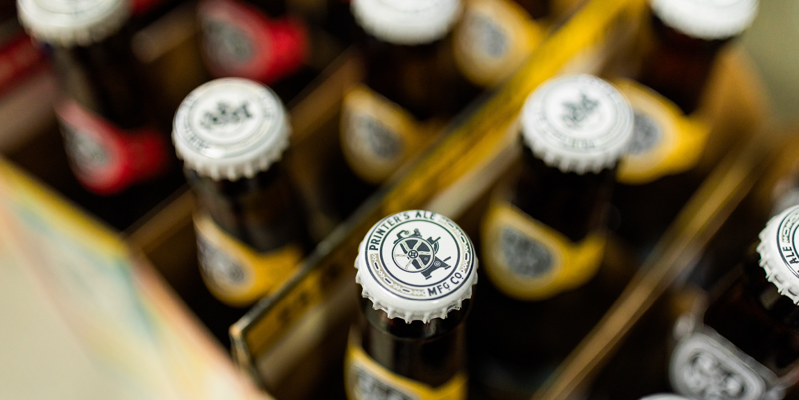 中山啤酒包裝設(shè)計貨架上很有優(yōu)勢(圖6) 中山啤酒包裝設(shè)計貨架上很有優(yōu)勢(圖6)