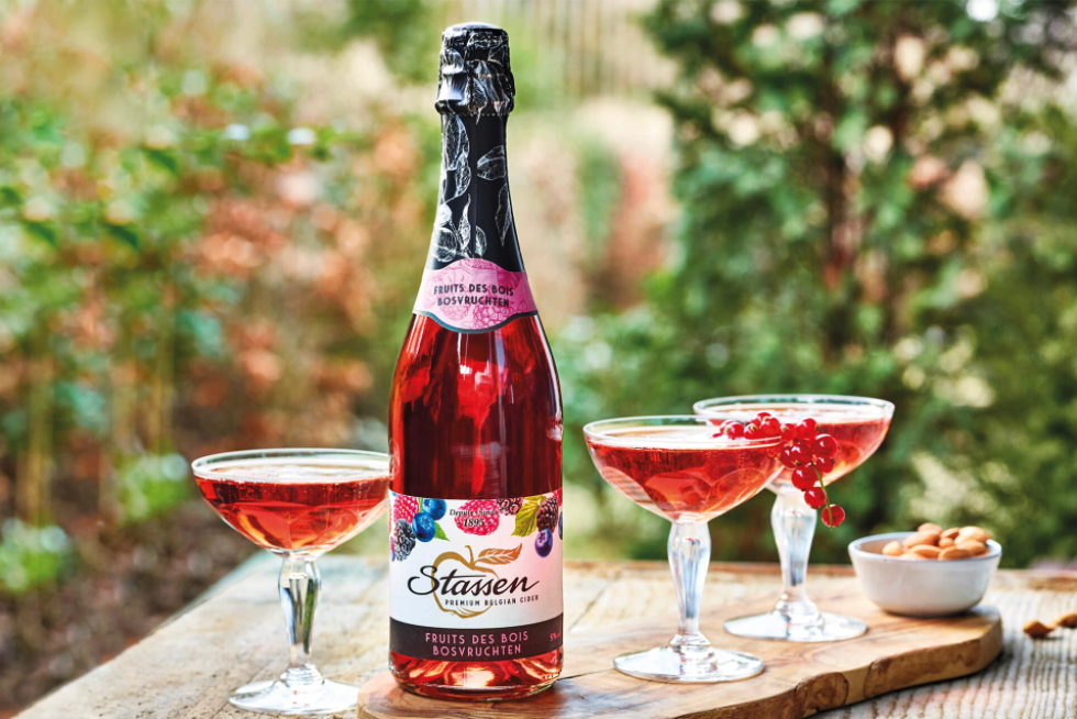 鹽城果酒包裝設(shè)計產(chǎn)品誘人好喝(圖3) 鹽城果酒包裝設(shè)計產(chǎn)品誘人好喝(圖3)