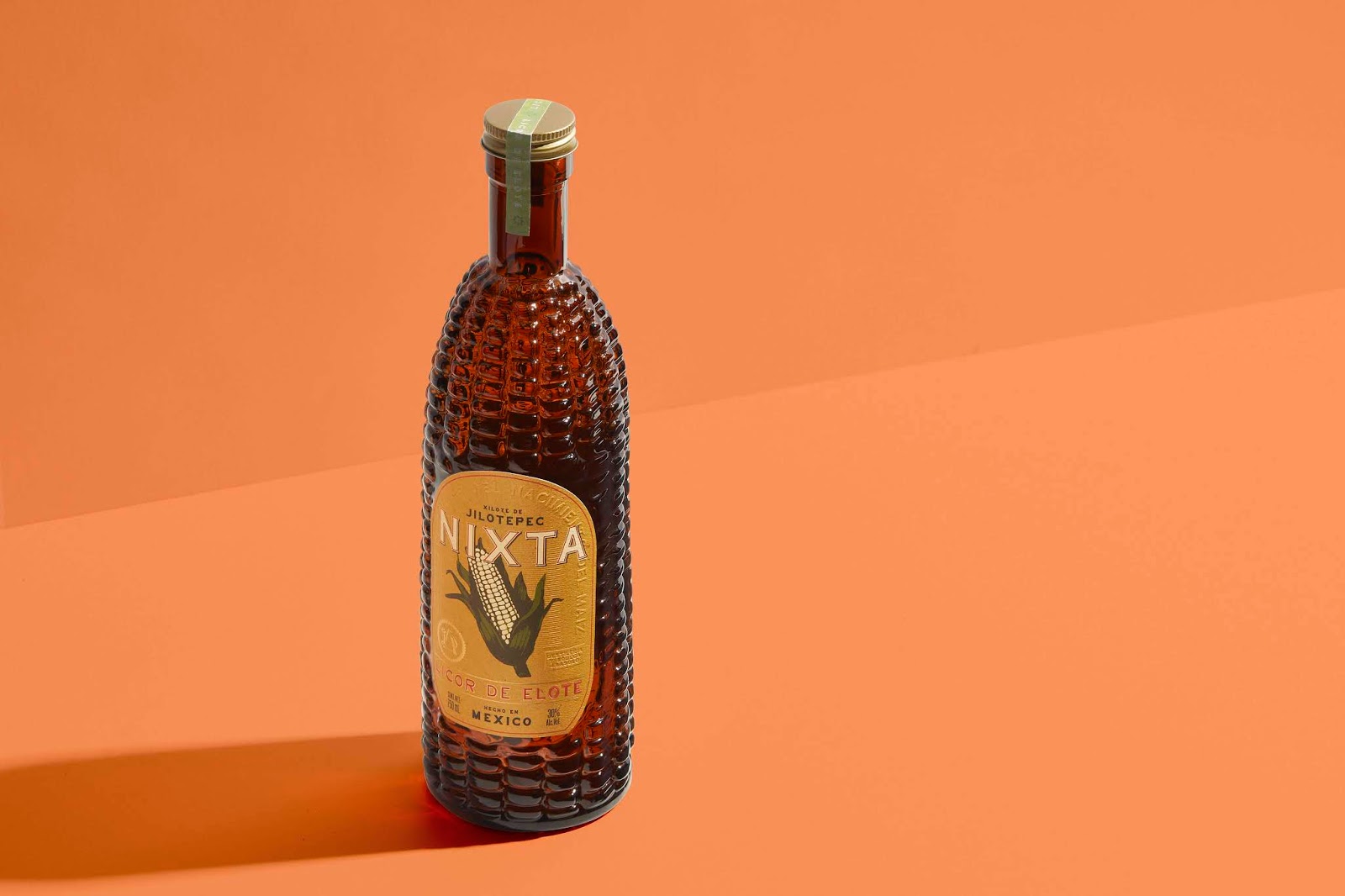 玉米酒包裝設(shè)計(圖1) 玉米酒包裝設(shè)計(圖1)