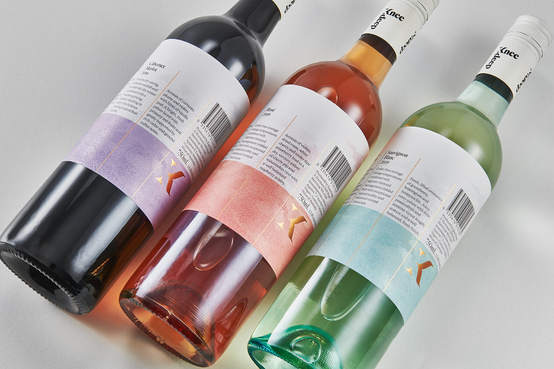葡萄酒玻璃瓶紙標(biāo)簽怎么設(shè)計(jì)(圖5) 葡萄酒玻璃瓶紙標(biāo)簽怎么設(shè)計(jì)(圖5)