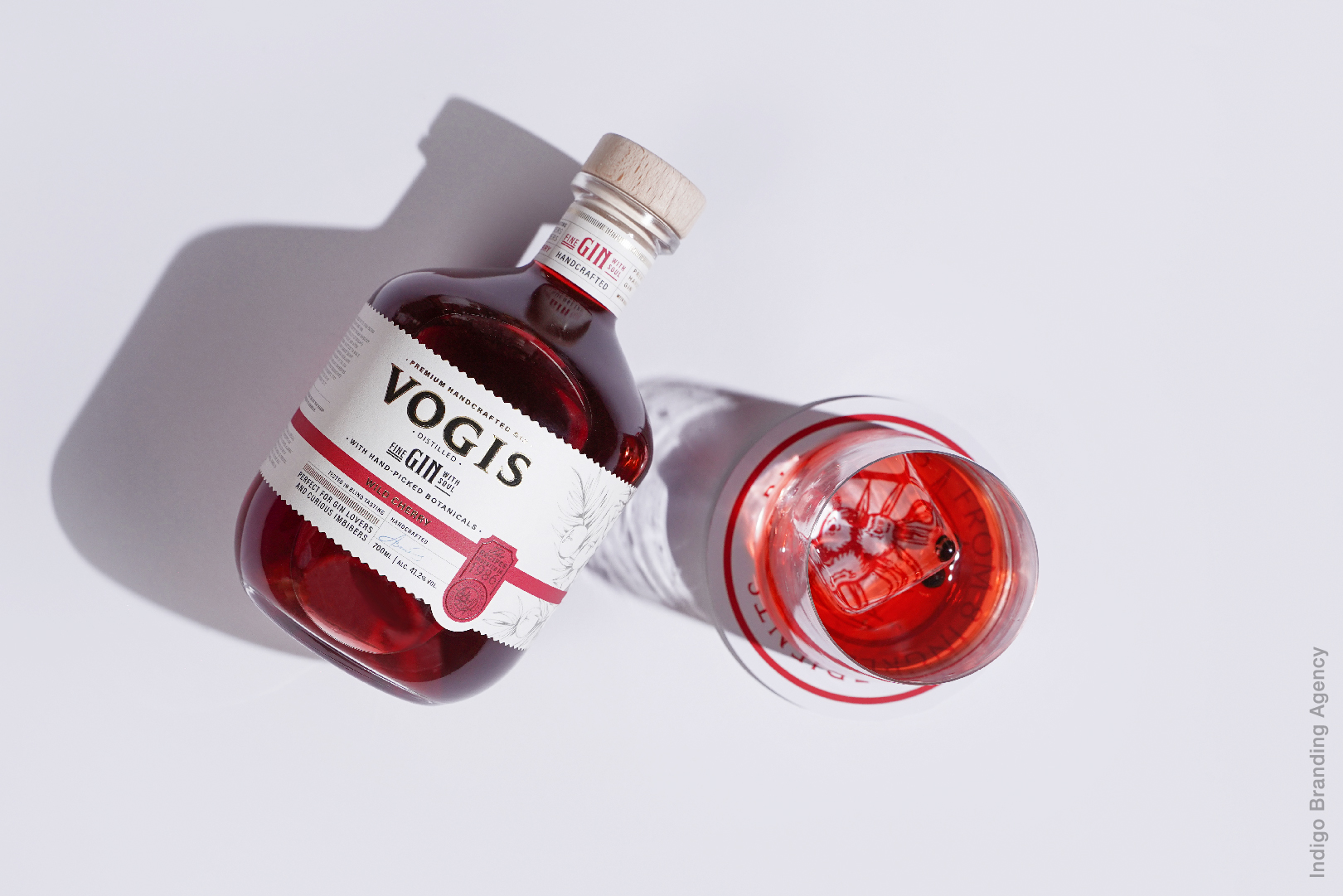 杜松子酒包裝策劃設(shè)計(jì)(圖3) 杜松子酒包裝策劃設(shè)計(jì)(圖3)