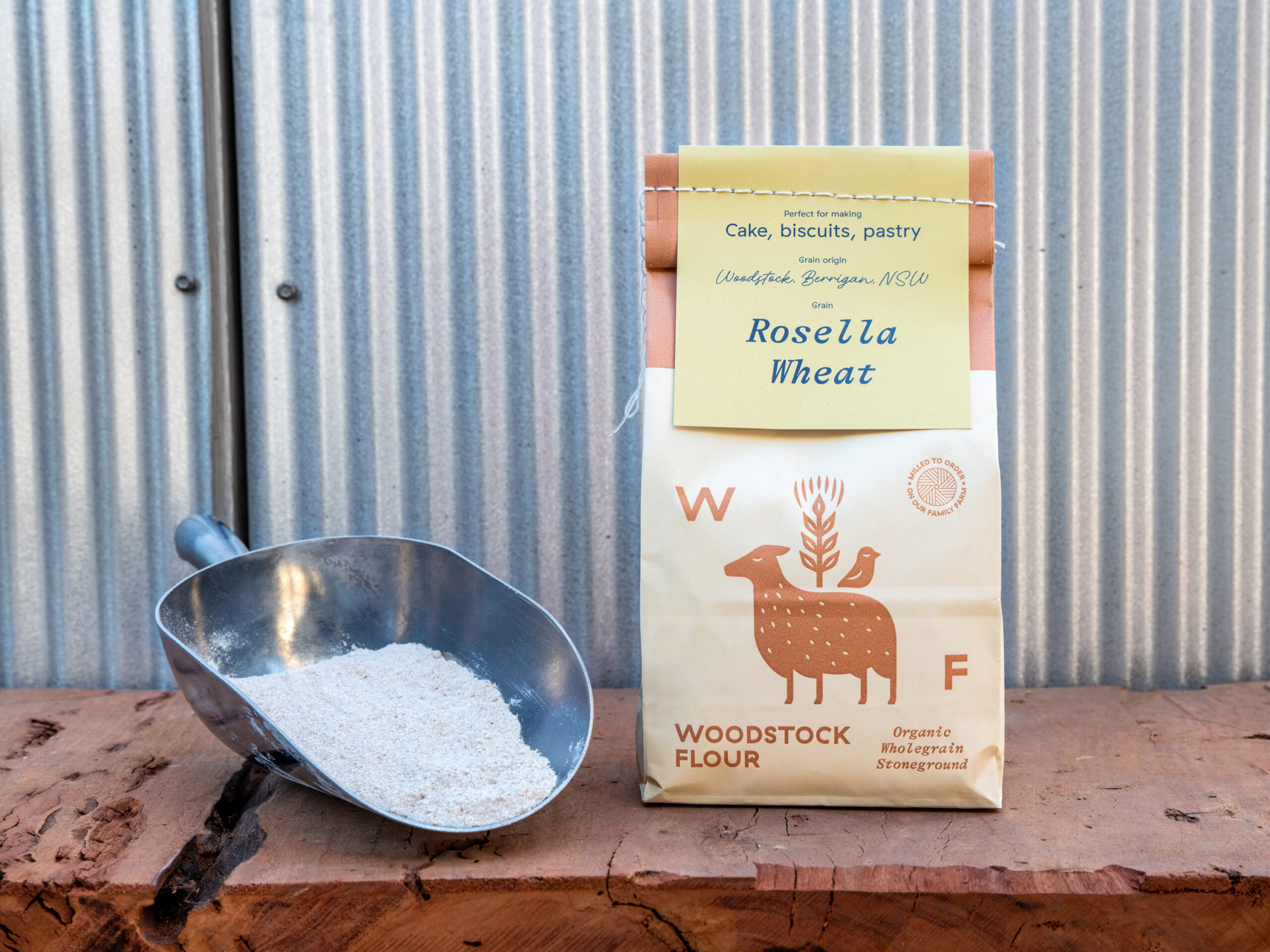 通過插圖傳達(dá)信息的面粉包裝設(shè)計(jì)(圖2) 通過插圖傳達(dá)信息的面粉包裝設(shè)計(jì)(圖2)