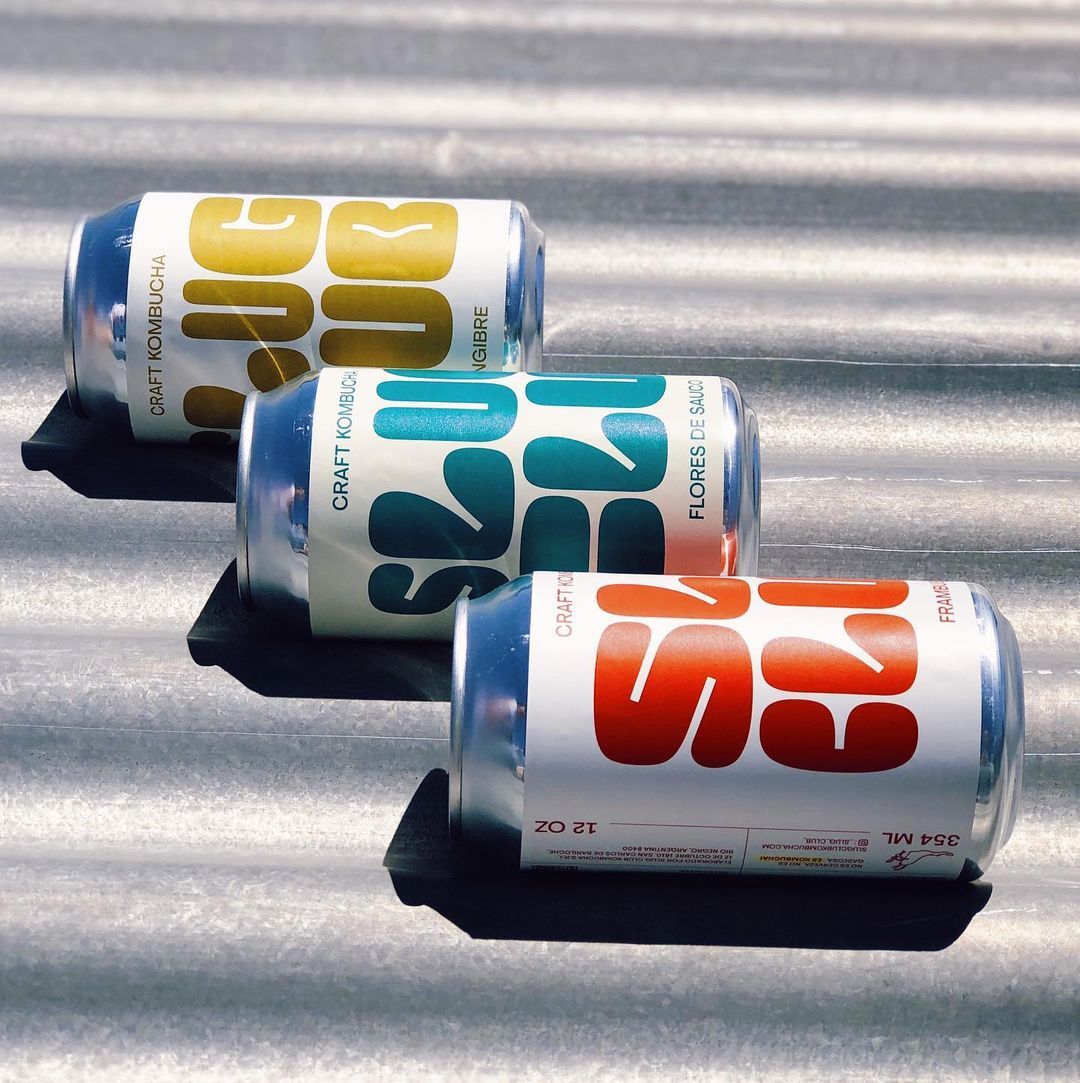 擁有足夠視覺感的Slug Club康普茶飲料包裝這樣設(shè)計(圖2) 擁有足夠視覺感的Slug Club康普茶飲料包裝這樣設(shè)計(圖2)