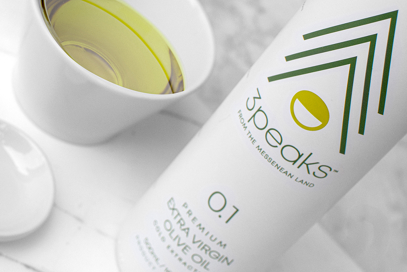 產(chǎn)自希臘的3 Peaks 特級(jí)初榨橄欖油包裝設(shè)計(jì)(圖5) 產(chǎn)自希臘的3 Peaks 特級(jí)初榨橄欖油包裝設(shè)計(jì)(圖5)