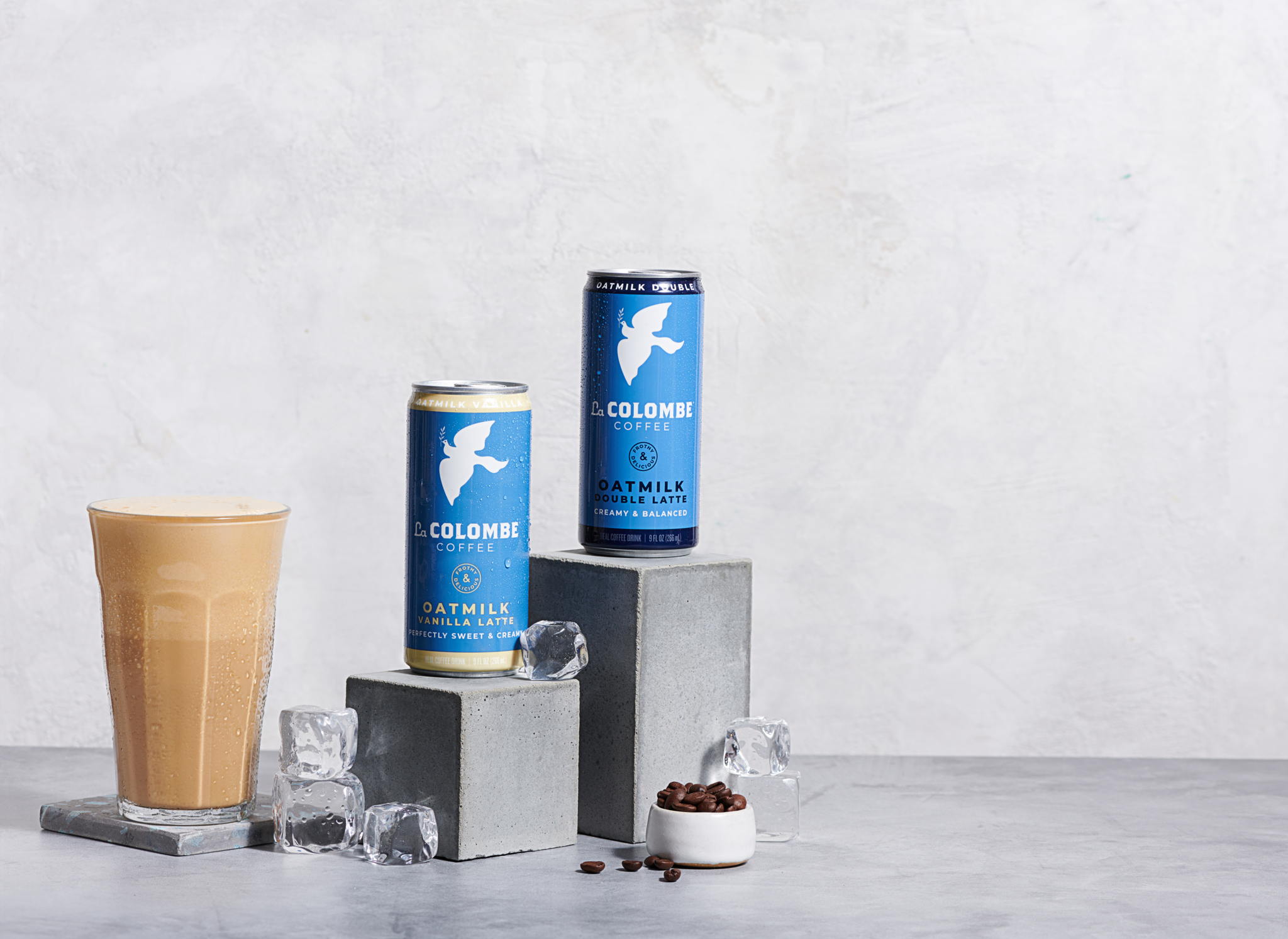La Colombe罐裝咖啡品牌包裝設(shè)計(圖3) La Colombe罐裝咖啡品牌包裝設(shè)計(圖3)