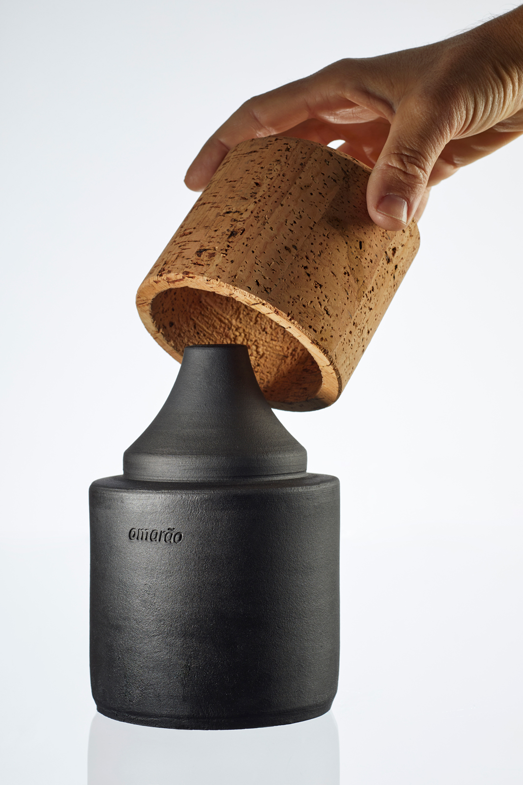 葡萄牙Omar?o橄欖油獨特的包裝設(shè)計(圖4) 葡萄牙Omar?o橄欖油獨特的包裝設(shè)計(圖4)