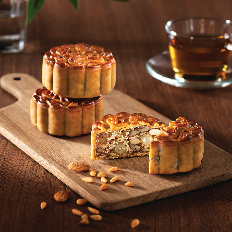 Maxims 美心 經(jīng)典五仁港式月餅 740g 禮盒裝包裝禮盒產(chǎn)品包裝創(chuàng)意設(shè)計(jì)欣賞(圖4)