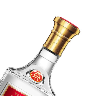 創(chuàng)意酒包裝設(shè)計(jì)五糧液五糧特曲精品濃香型白酒單瓶裝產(chǎn)品包裝設(shè)計(jì)欣賞(圖6) 創(chuàng)意酒包裝設(shè)計(jì)五糧液五糧特曲精品濃香型白酒單瓶裝產(chǎn)品包裝設(shè)計(jì)欣賞(圖6)