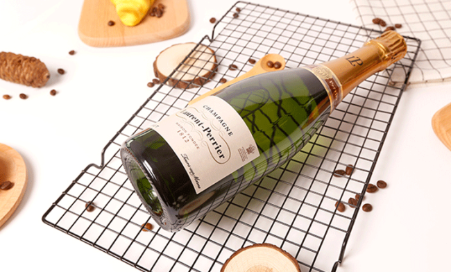 羅蘭百悅香檳 LaurentPerrier羅蘭百悅品牌logo與產(chǎn)品包裝設(shè)計(jì)欣賞(圖3)